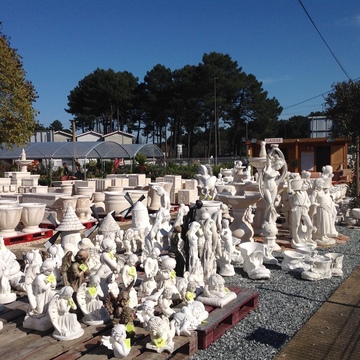 Vente de statues proche de Bordeaux