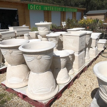 Vente de pots en pierre près de Bordeaux