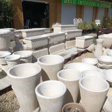 Vente de pots en pierre près de Bordeaux