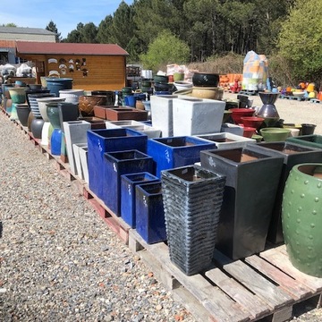 Vente de pots en terre grès près de Bordeaux