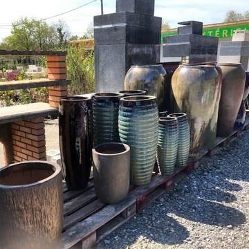 Vente de pots en terre grès près de Bordeaux