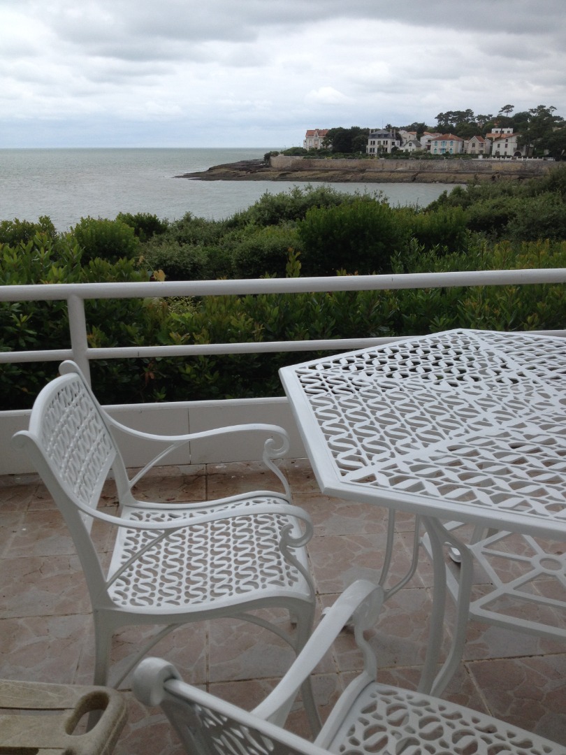 Salon de jardin, table, chaise, hamac,en Gironde, à Libourne et Bordeaux